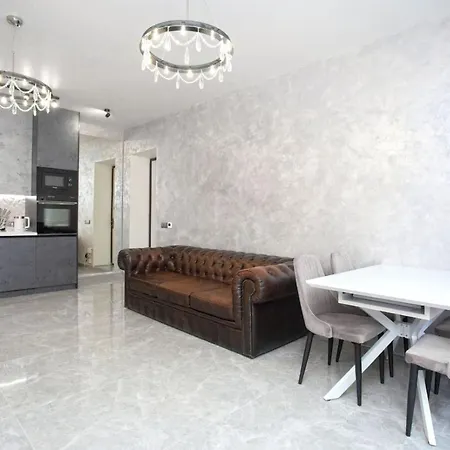 Apartament 3 Jakuzzi New *